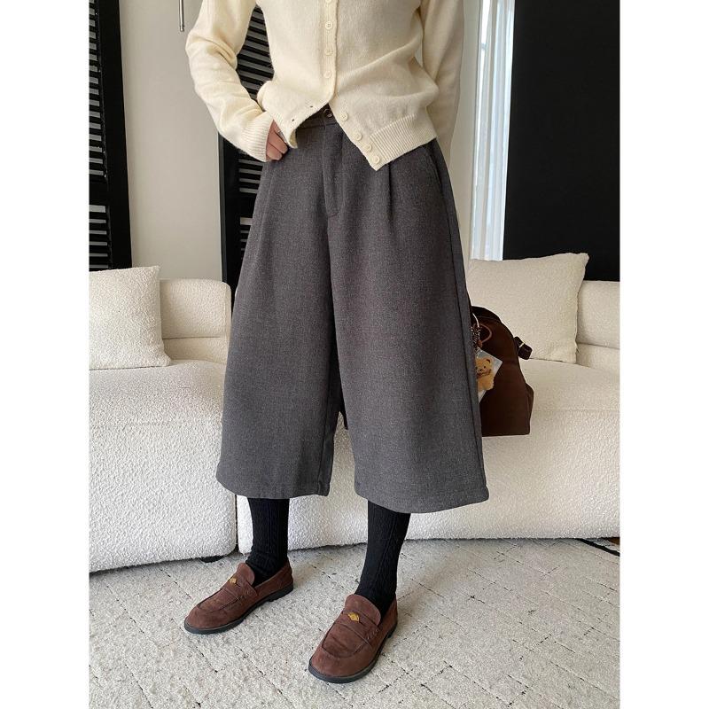 Sinan High-Waisted Pleated Wide-Leg Velvet Pants SN8338 M