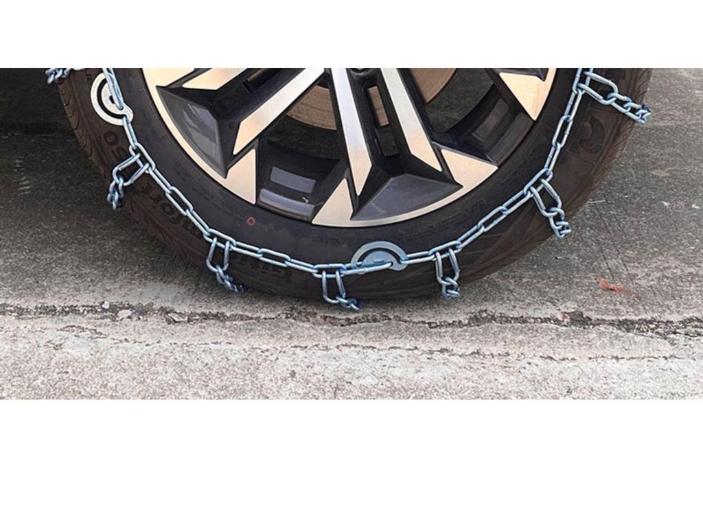 Snow Car Anti-Skid Chain for Lynk & Co 06 - Thickened Iron Chains for 215/55 R18 and 225/45 R19 Tires