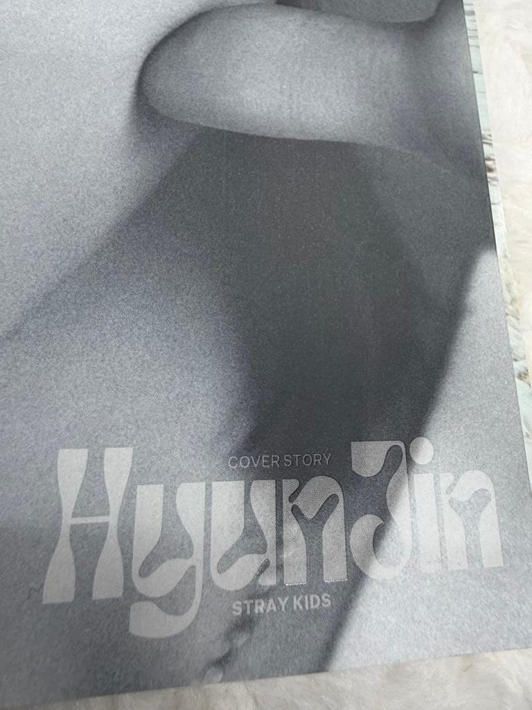 [USED] Stray Kids Hyunjin Cover Esquire Korea