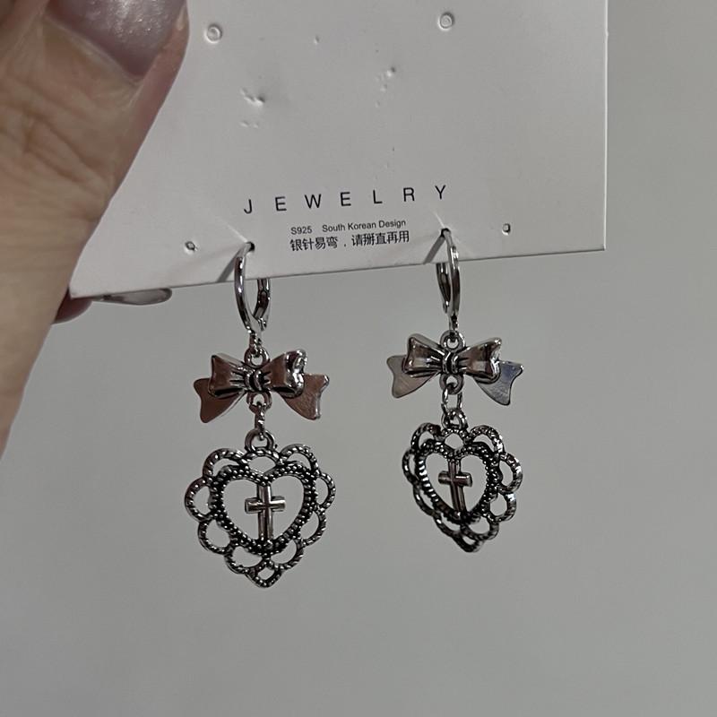 

New Fashion Silver Color Heart Bow Pendant Earrings set for Women Simple White Opal Heart Shaped Earrings Y2K Jewelry Gifts