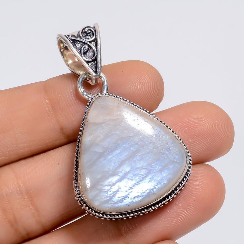 

Personalized Silver Bar Pendant for Boyfriend with Custom Engraving Option 7-8