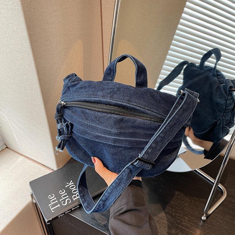 Tooling style denim bag women's new fashion commuter handbag summer texture shoulder messenger bag