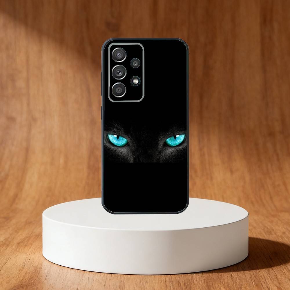 Black Cat Staring Eye Phone Case For Samsung S25,S24,S21,S22,S23,S30,Ultra,S20,Plus,Fe,Note,10,9,5G Black Cover