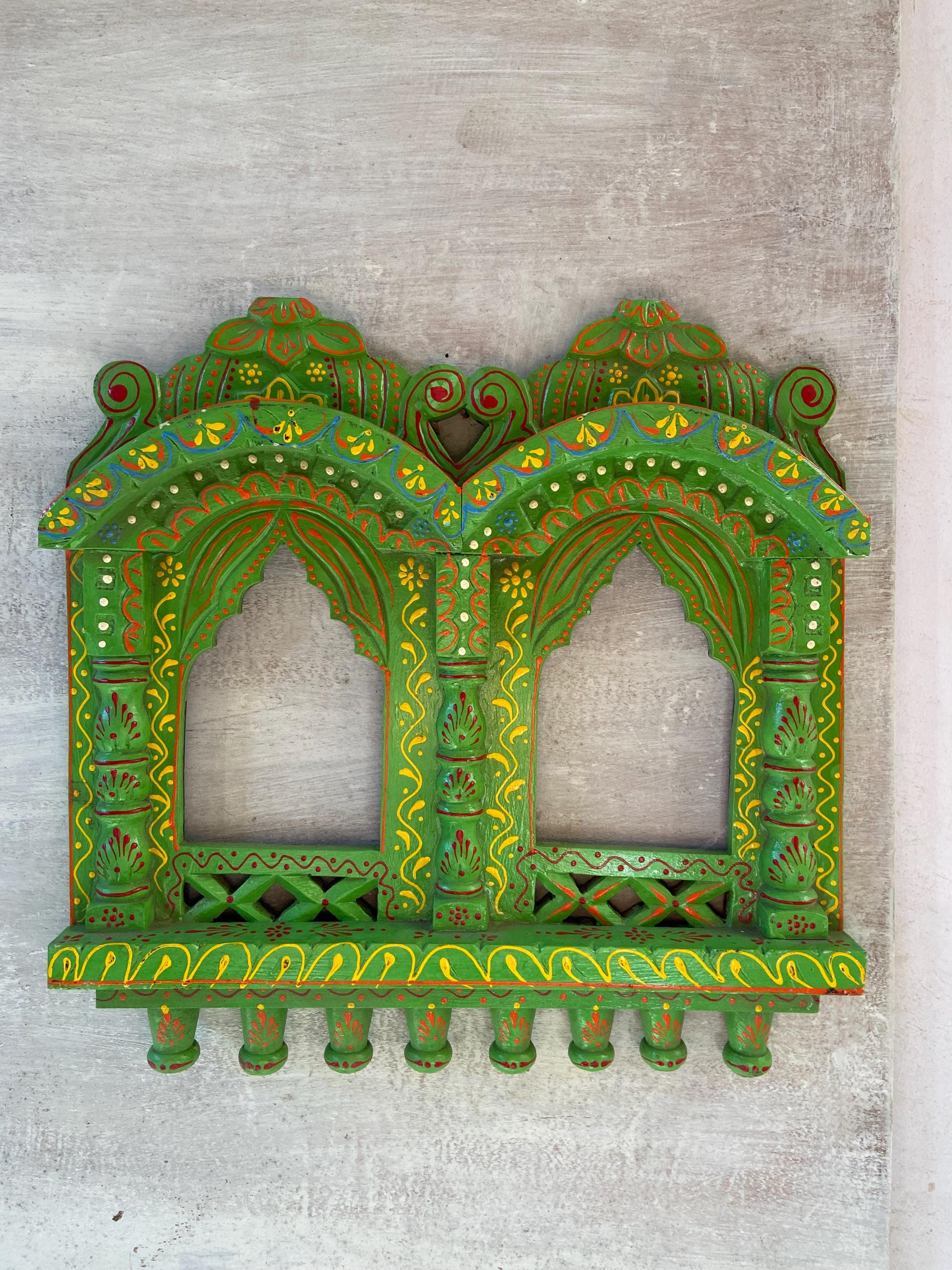 

Jharokha Wooden Frame: Indian Painted Wall Hanging Decor 16” X 8” X 24” (l x w x h) різнокольоровий