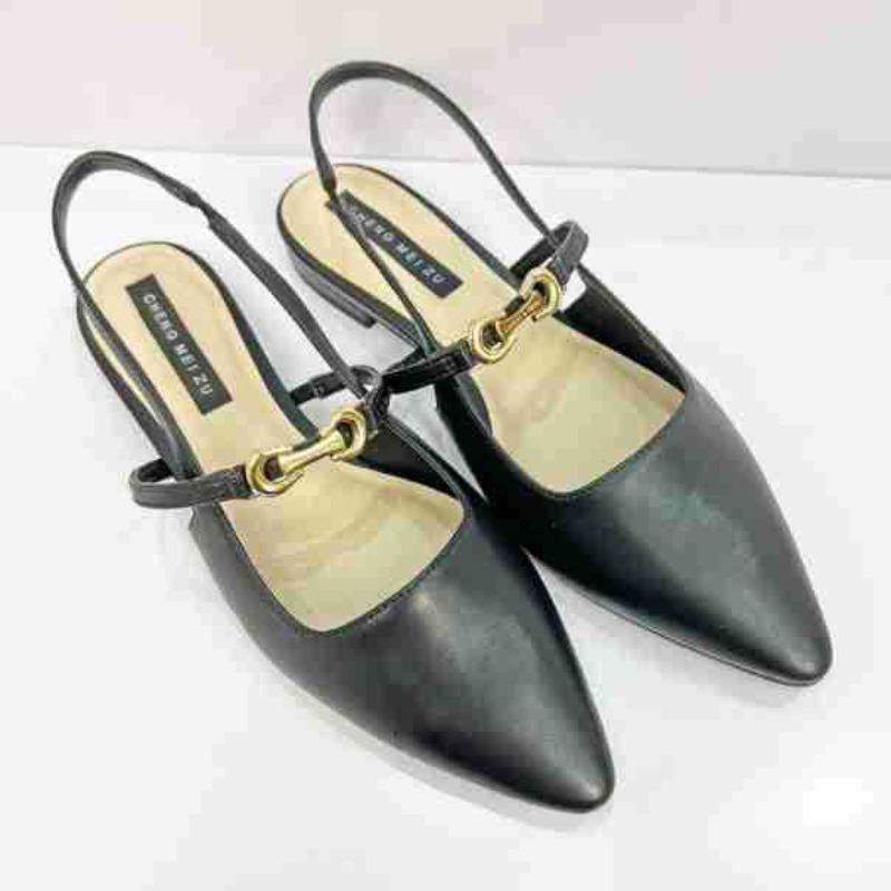 Chengmei foot women s shoes summer new temperament small pointed head flat sole shoes women Mary Jane bag head sandals women 34