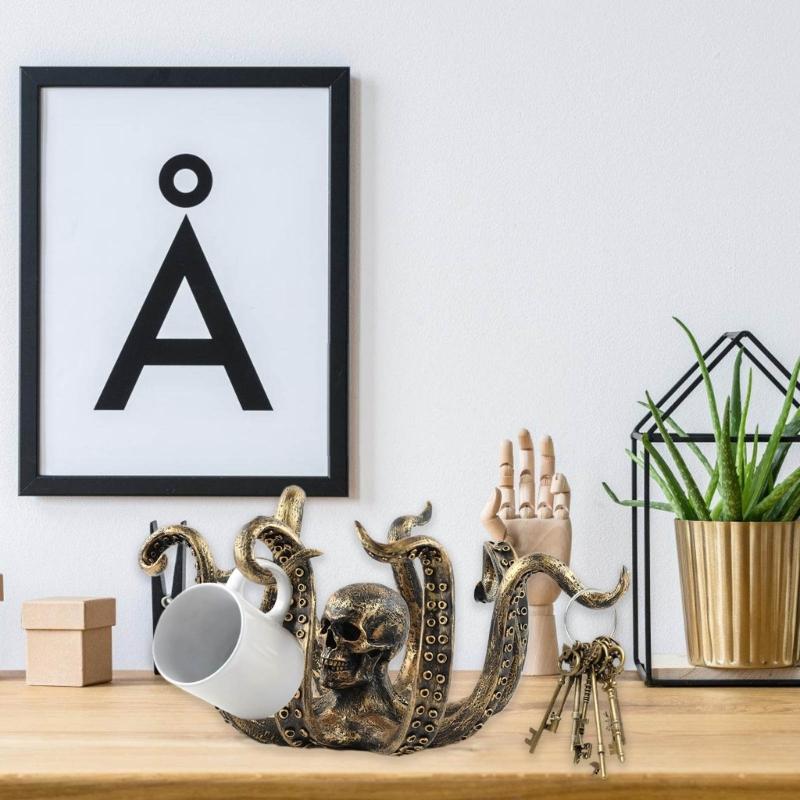 Halloween Unique Tentacles Skull Animal Sculpture Cup Holders Resins Ornament Hanging Hook for Home and Office Decors