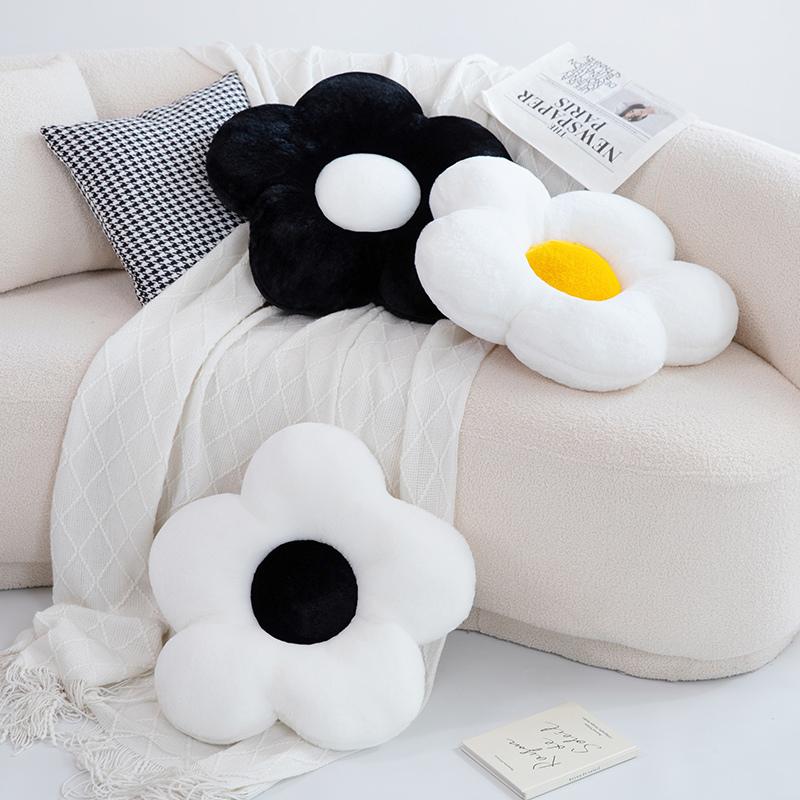 1pc Flower Shape Throw Pillow, Cute Floor Mat Seat Decorative Soft Plush 3D Floral Cushion for Sofa, Bed, Chair, Home Decor