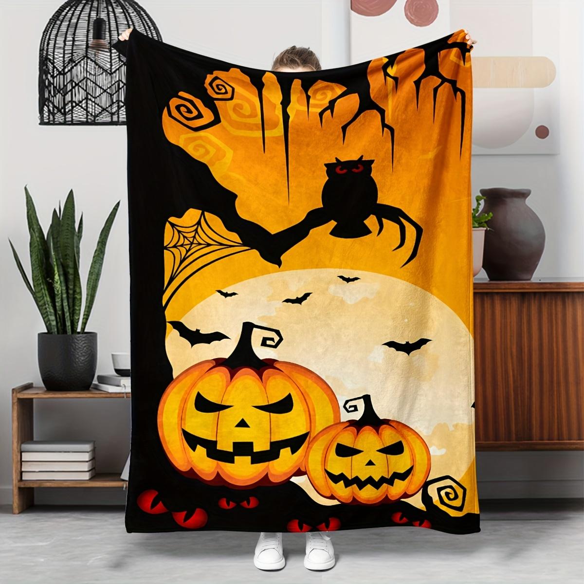 

1pc Pumpkin bat owl pattern blanket polyester fabric machine washable suitable for bedroom and living room decoration 75x100cm