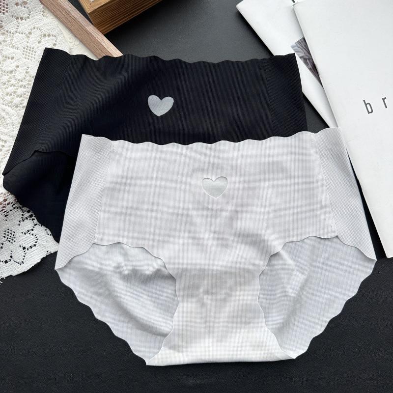 Women's Spring and Summer Love Ice Silk Without Trace Wavy Waist Underwear