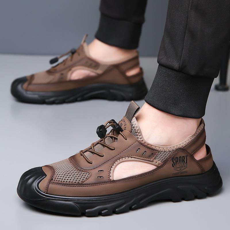 Fashion Designer New Hollow Platform Leather Men's Loafers Summer Fashion Casual Outdoor Beach Men's Sandals Zapatos Hombre