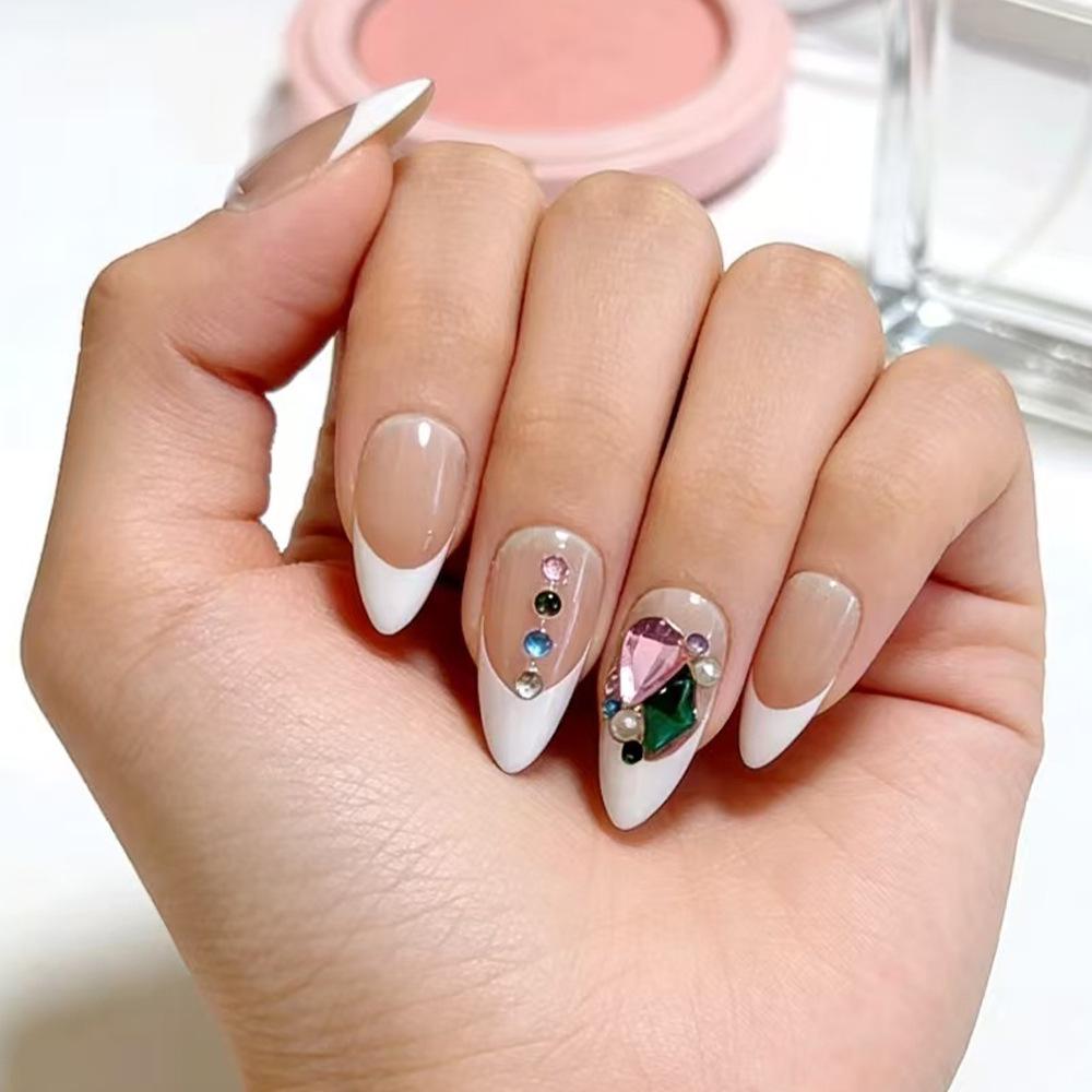 

French Rhinestone Almond Nail Stickers - Light Luxury Slimming Tips for Brightened Skin Tone.
