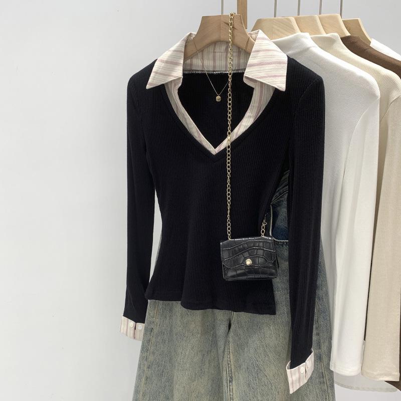 Camicia da Donna a Maglia con Collo Polo Spliced di Design, Look Elegante a Due Pezzi, Autunno/Inverno 2026.