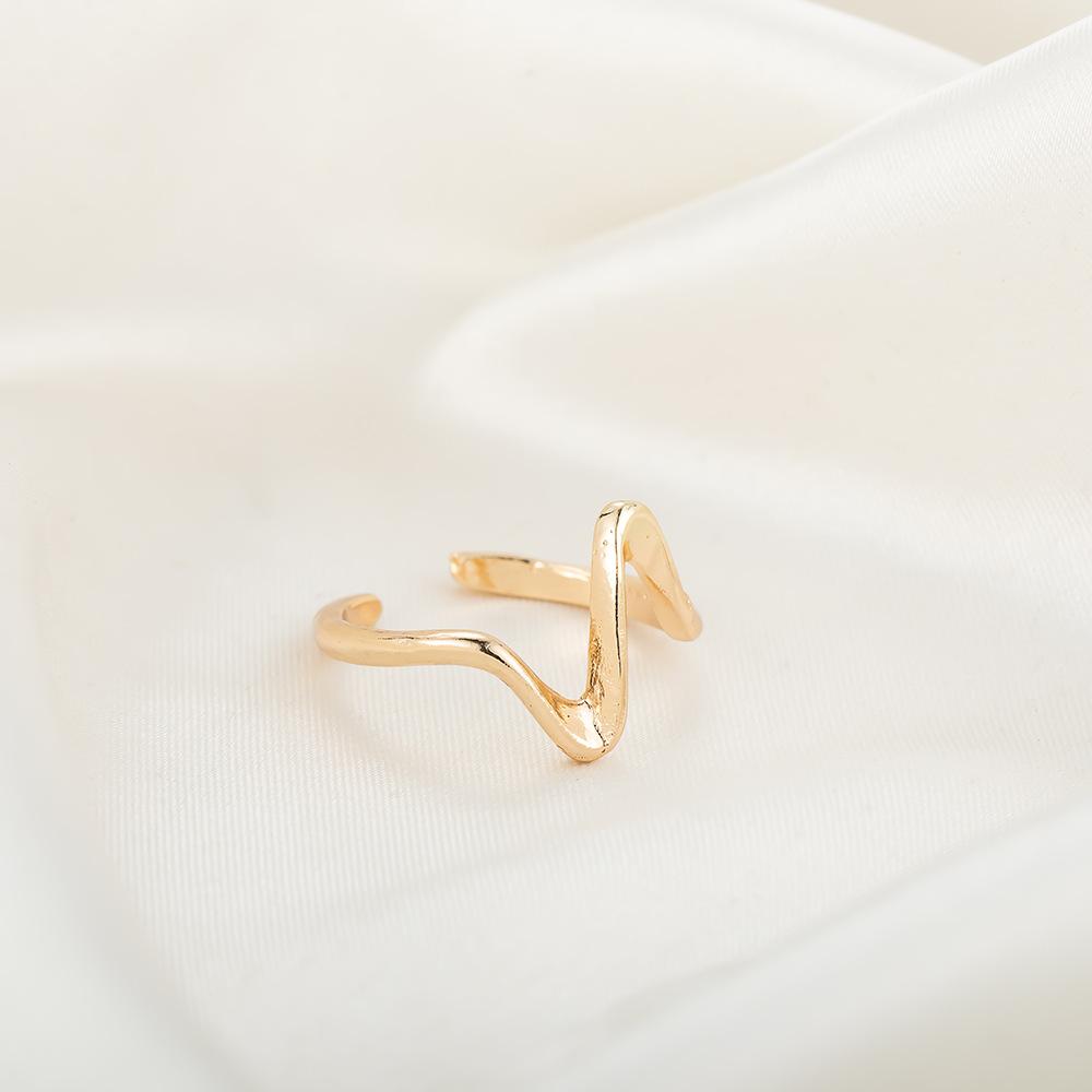 ECG Pattern Wavy Curve Geometric Arc Open Ring