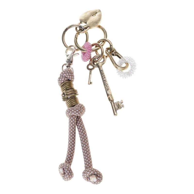 Винтажный кулон-ключ в форме сердца, ручная работа, прочные сплавы, портативный, для любителей моды и ретро