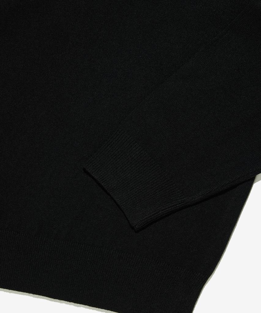 Seutaendeuobeo Crop Round Neck Knit [Black]