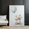 Teddybär mit blauem Ballon Teddybär mit blauem Ballon, 30X40 Cm, Rahmen Holz Helle Eiche, Papier Matt 230 Gsm