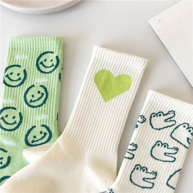Spring Summer Green Smiling Face Women Socks Cotton Kawaii Korean Japanese Designer Socks Cartoon Dinosaur Socks