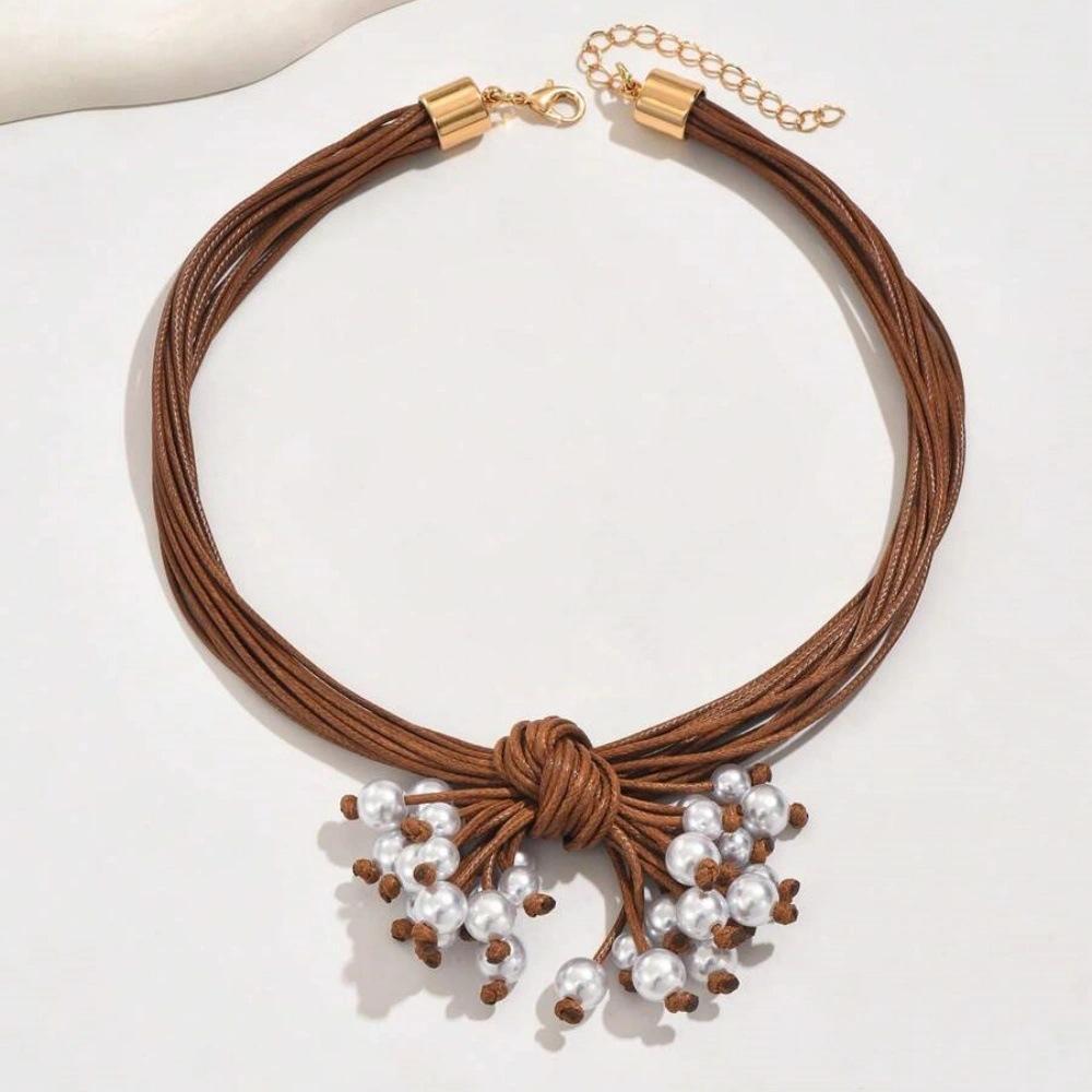 Módní náhrdelník pro dámské šperky