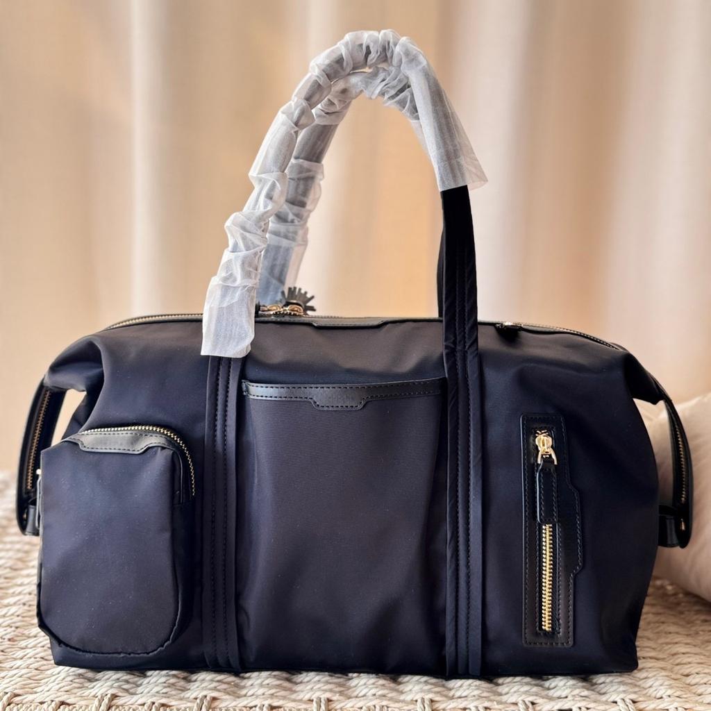 Niche Design Business Travel Bag Tote Bag Large Capacity Nylon Multi-Pocket Portable Fitness Bag