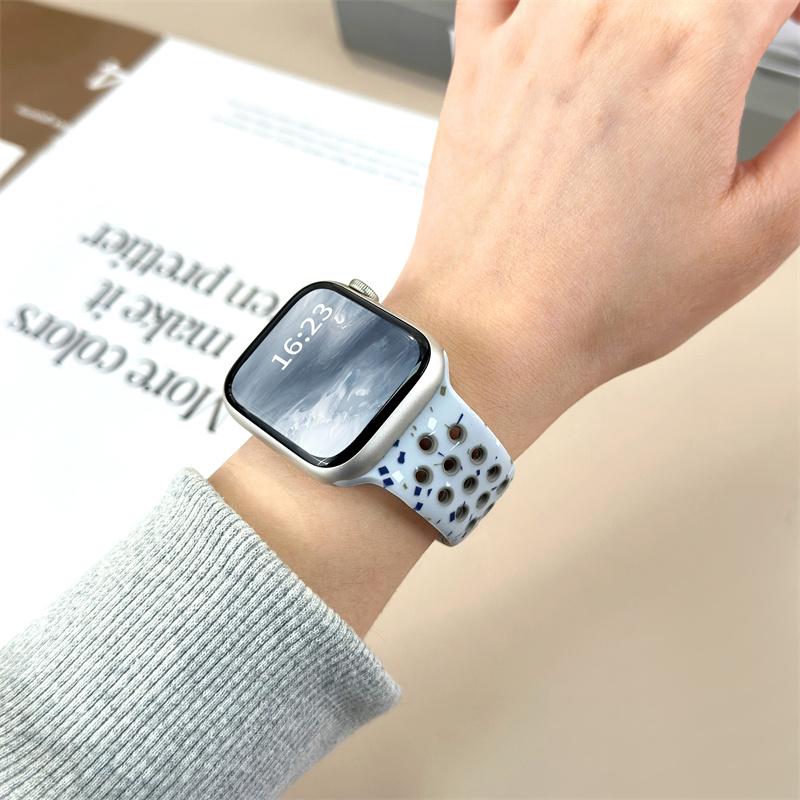For Apple Watch Band 46mm 45mm 41mm 49mm 44mm 42mm 40mm Breathable Silicone bracelet correa Series11 10 9 8 SE 7 6 5 4 Ultra 3 2 Strap