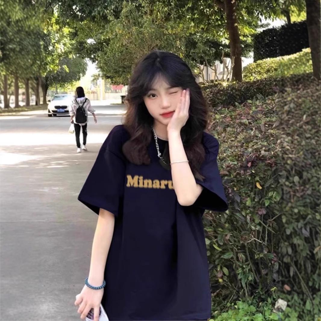 

Women s Trendy Loose-Fit Round Neck T-Shirt with Unique Five-Sleeve Design for Summer 2025 Double Extra Large