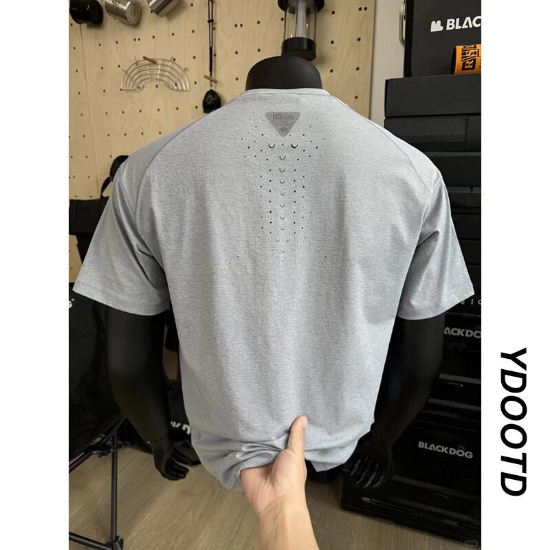 

Men Back Perforated Breathable Short Sleeve T Shirt Crew Neck Sports Running Casual Top for Men M сірий