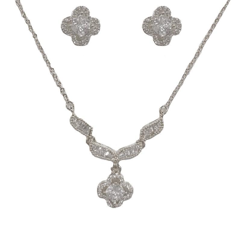 French Style Clover Zircon Necklace Set Fashionable Daily Wear Clavicle Chain Women