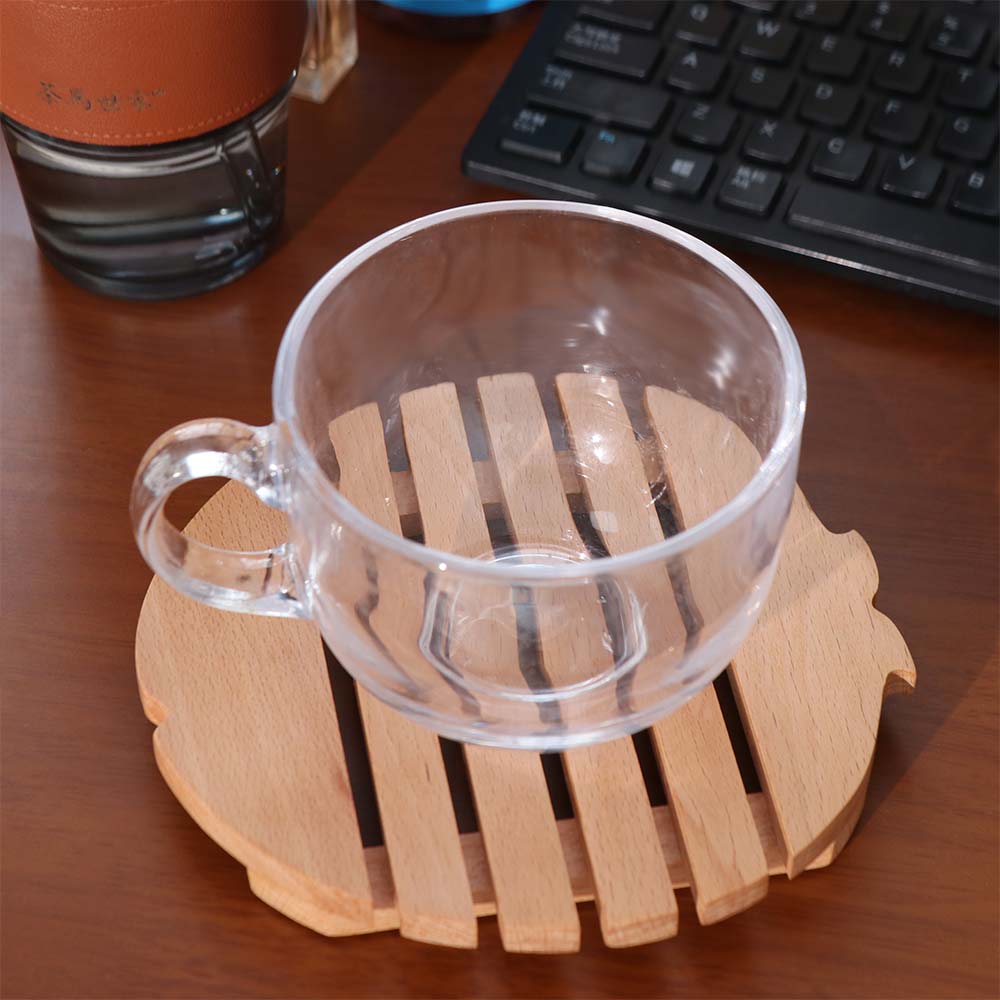 Simple Fish Shape Coaster Portable Wooden Placemat Japanese Kitchen Accessories Table Mat  Home