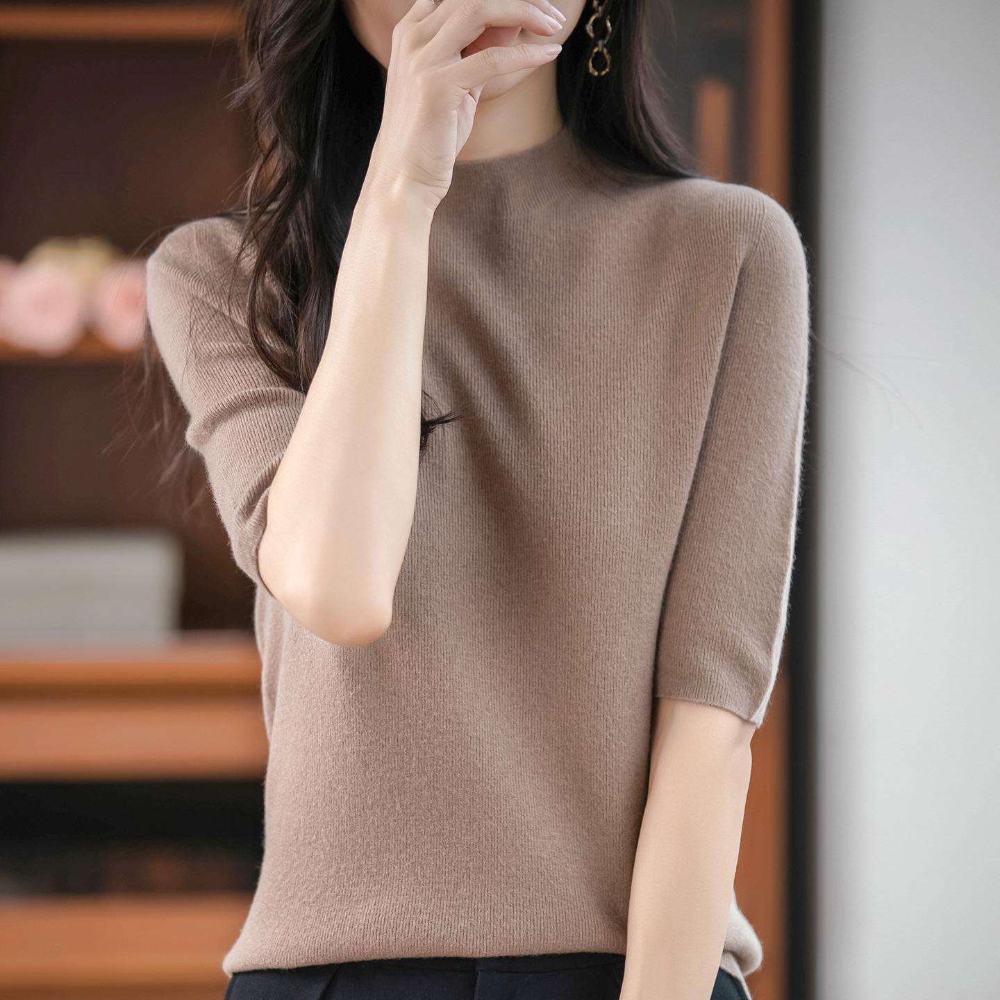 

2025 Autumn Women s Semi-High Neck Slim Fit Knitted Sweater with Medium Length Five-Point Sleeves L