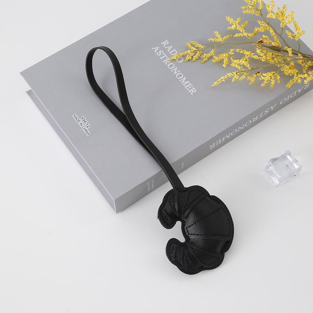 Multi-layer Cow Horn Leather Keychain & Lanyard - Trendy Pendant Accessory