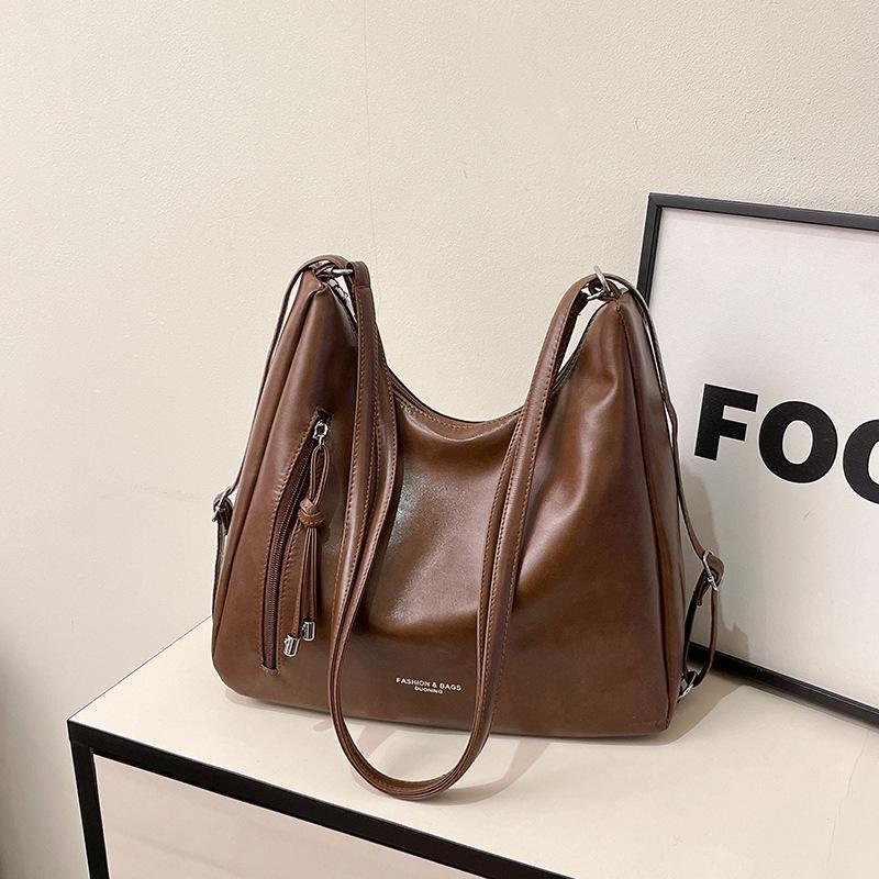Women's 2025 Spring Retro Tote: Large-Capacity Simple Korean Fashion Shoulder Bag