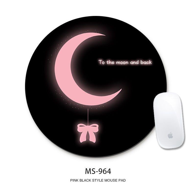 Mouse Pad Rotund cu Fundiță Desen Animat - Drăguț, Versatil, pentru Birou sau Gaming