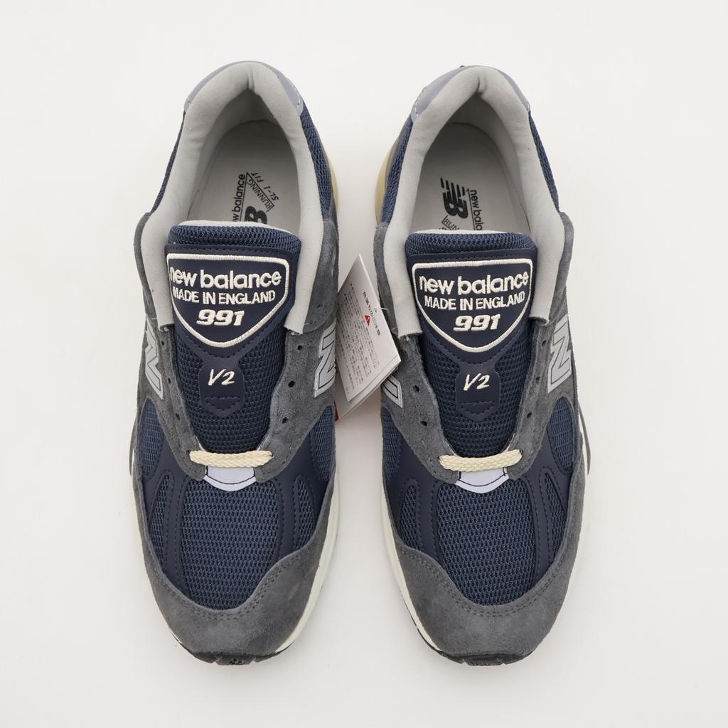 U991GG2 New Balance 991V2 Gris Azul Marino (de los hombres)