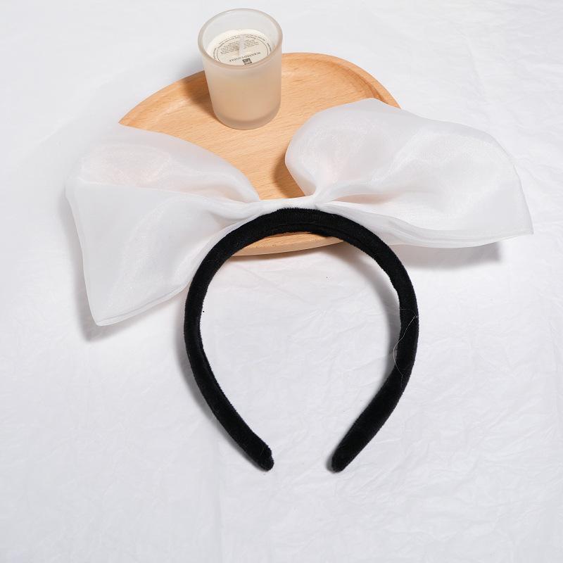 Cartoon Plush Headband: Cute Hair Accessory for Women & Kids, Perfect for Face Washing