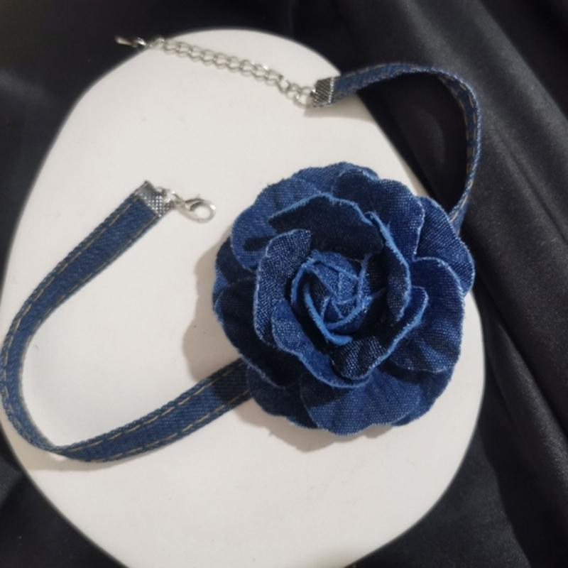 Big Flower Chokers Necklace Vintage Flower Necklace Neck Chain Blue Wide Denim Neckband Statement Jewelry for Womens