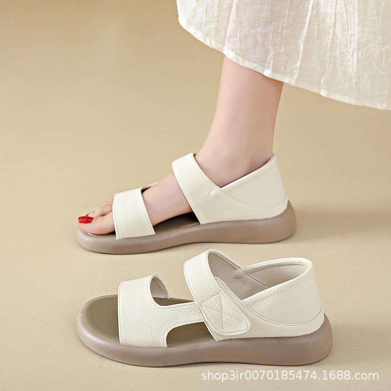 Foreign trade Velcro Roman beach sandals female 2024 new Internet celebrity fairy wind pregnant woman round head flat bottom cool slippers