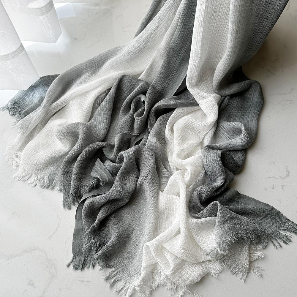 Personalized Hand-painted Cotton Scarf Women's Short Beard Gradual Change Color Travel Shawl Yunnan Dali Blue and White Tie-dyed Silk Scarf