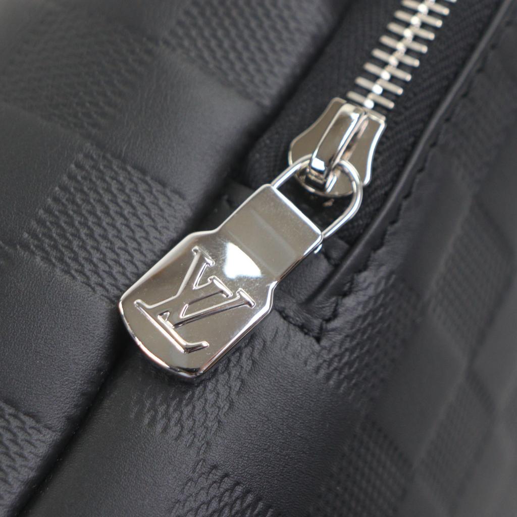 Pristine LOUIS VUITTON Sling Bag Damier Infini Avenue Sling Bag Leather N41720 Used