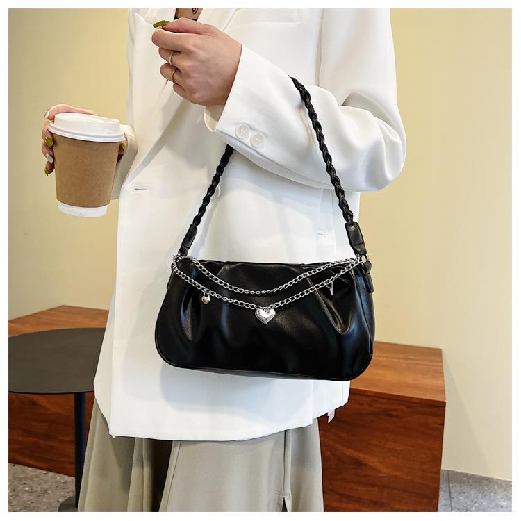 Korean Underarm Bag Summer Spice Girl Shoulder Bag Women'S Versatile Niche Commuter Out Small Bag Girls Handheld