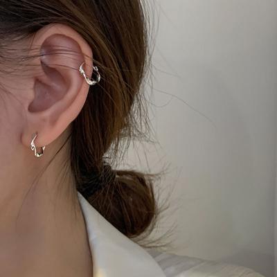 Möbius Earrings Female Minimalist Design Sense of Individuality Ins Cold Wind Suitable for Small Earlobe Earrings Elegant Accessories Classic Jewelry