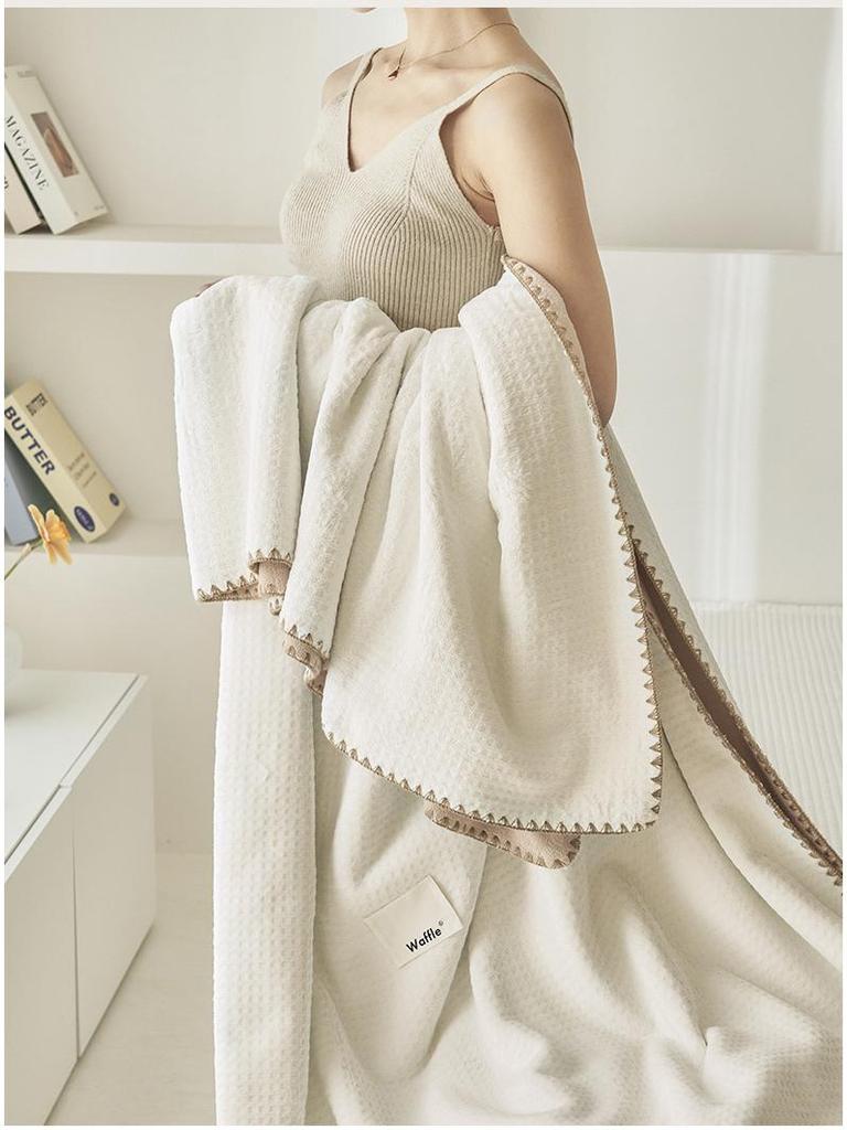 Plush Velvet Waffle Blanket - Thick Winter Throw for Bed, Sofa, or Office Nap.