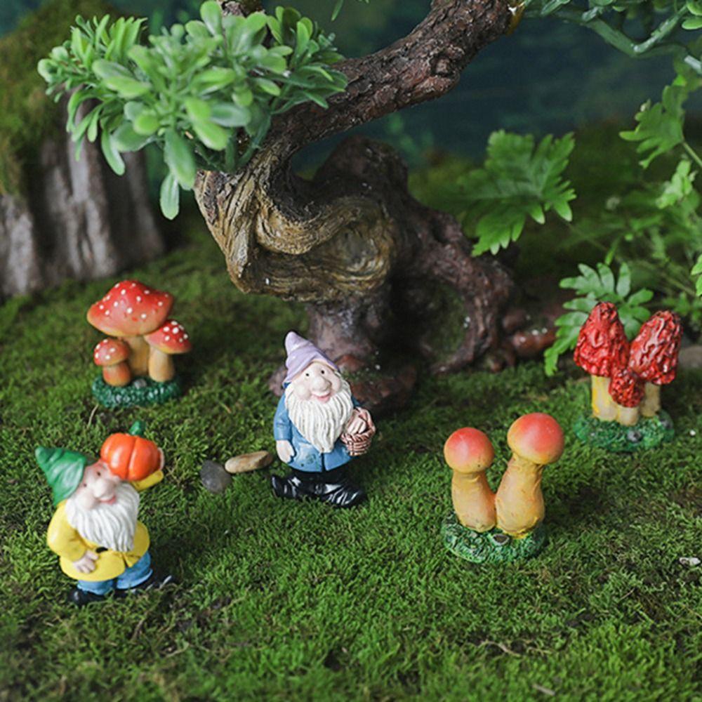 Cute Simulation Mushroom Resin Mushroom Ornaments Miniature Figurines Mushroom Statue  Desk