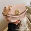 Korean ins fashion hand carry saddle bag 2025 spring and summer new simple and versatile shoulder bag premium messenger bag