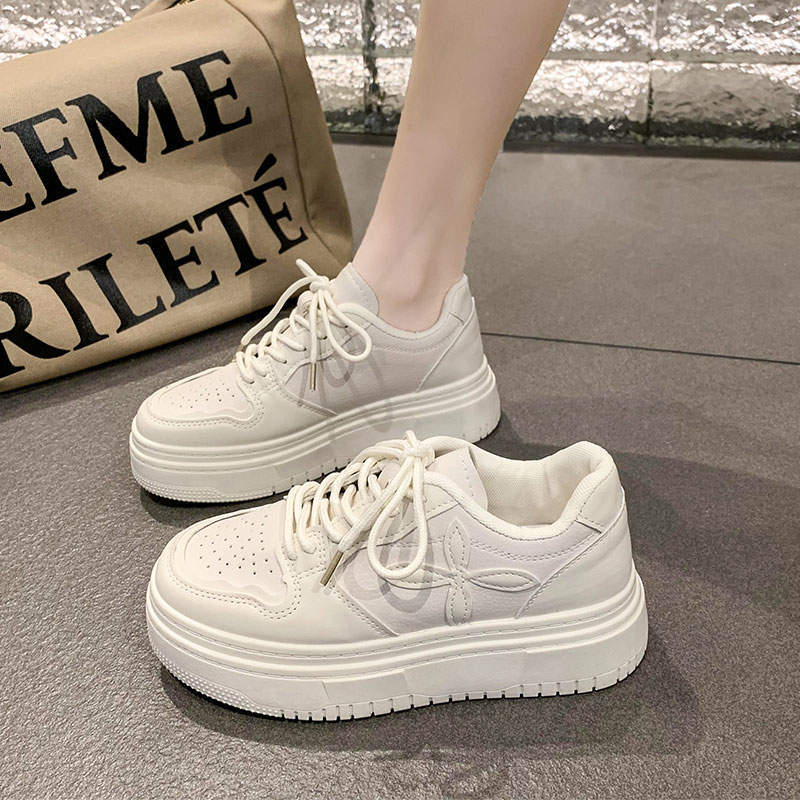 Autumn New Women's Small Fragrant Style Looks Thin and Thick Soles Increase Height, Spring Versatile Shoes Bread Shoes Women