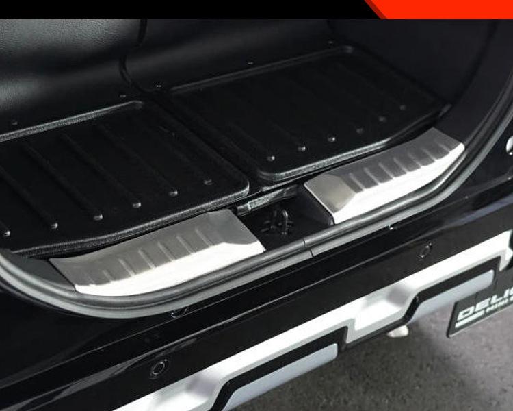 Stainless Steel Rear Bumper Sill Plate Trim for 25 Nissan ROOX Models