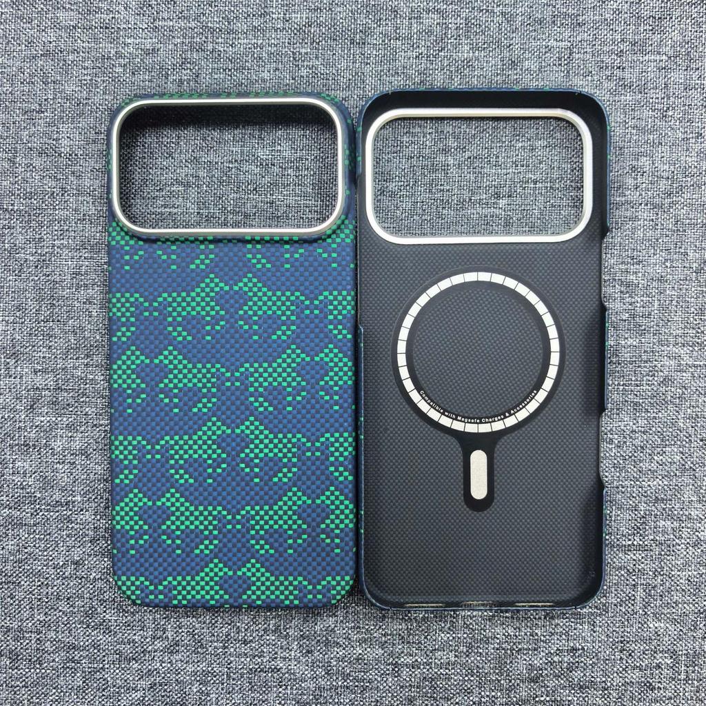 iPhone 17 Pro Max Kevlar Magnetic Case - Carbon Fiber Drop-Proof Cover