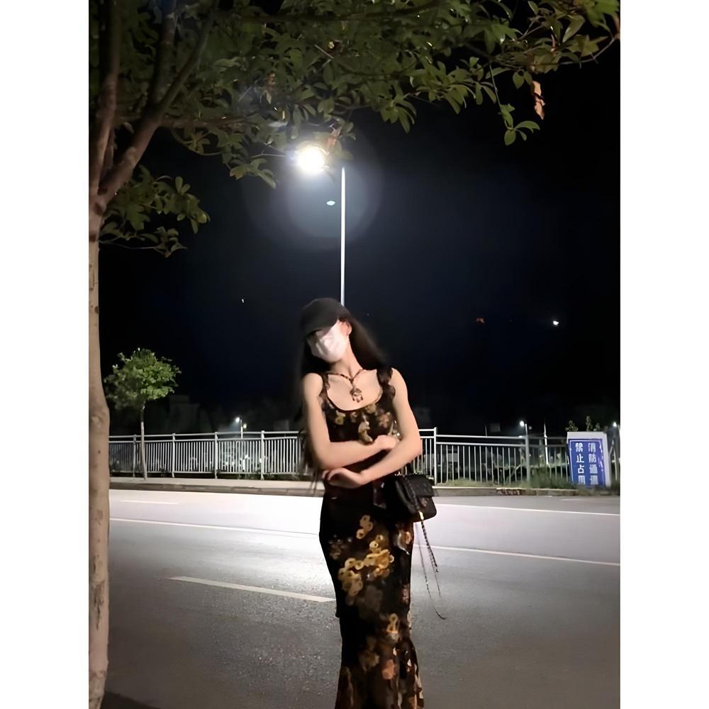 Summer super good-looking temperament celebrity royal sister suspender dress design sense niche split fork slim hip wrap long skirt
