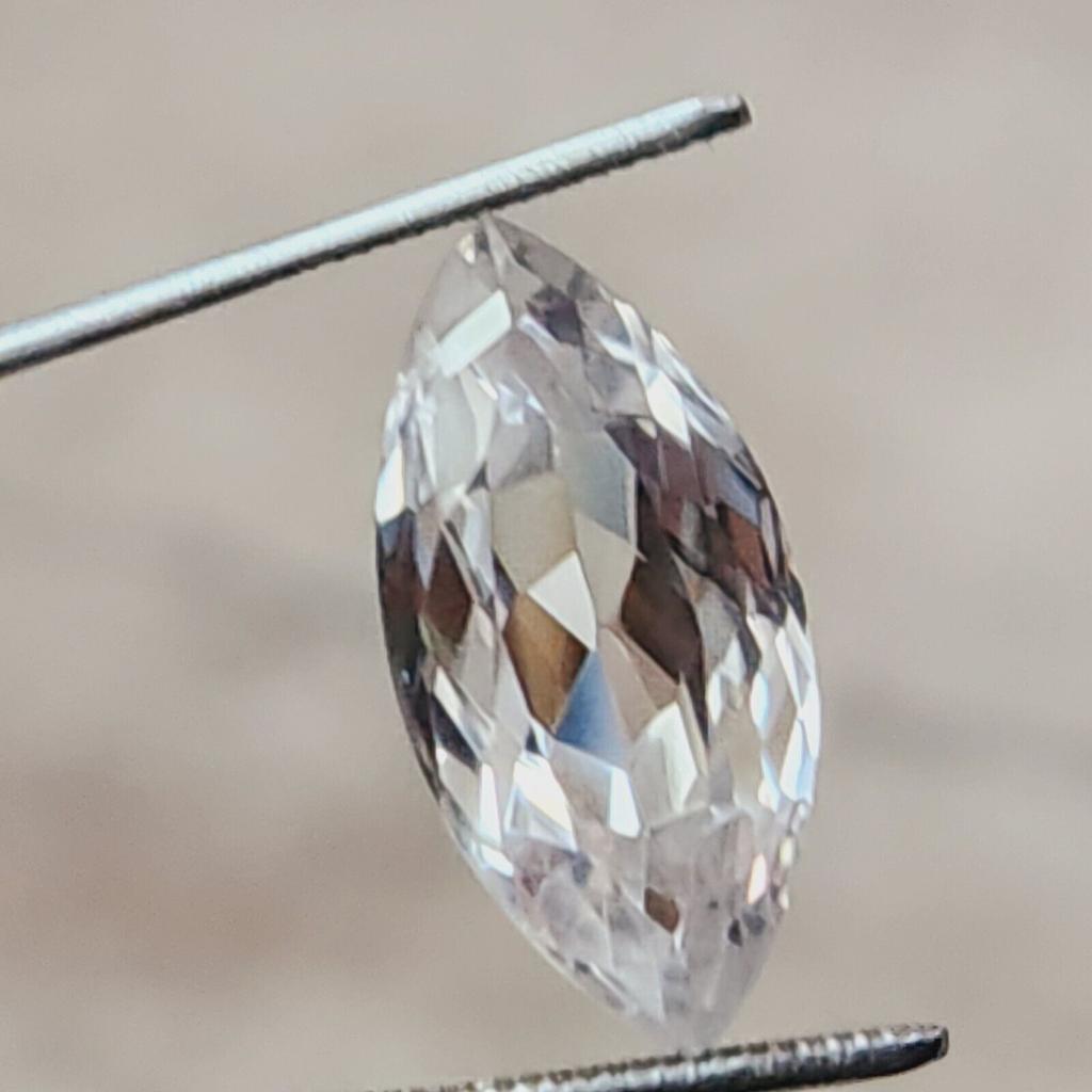 CERTIFIED 21 Ct Natural Ceylon White Sapphire Marquise Shape Loose Gemstone