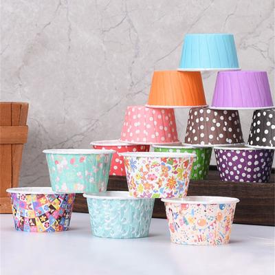 100 Stücke Kleine 30 ml Tassen Papier Cupcake Wrapper Backförmchen Muffin Boxen DIY Kuchen Werkzeuge Neue Jahr Party Dekoration