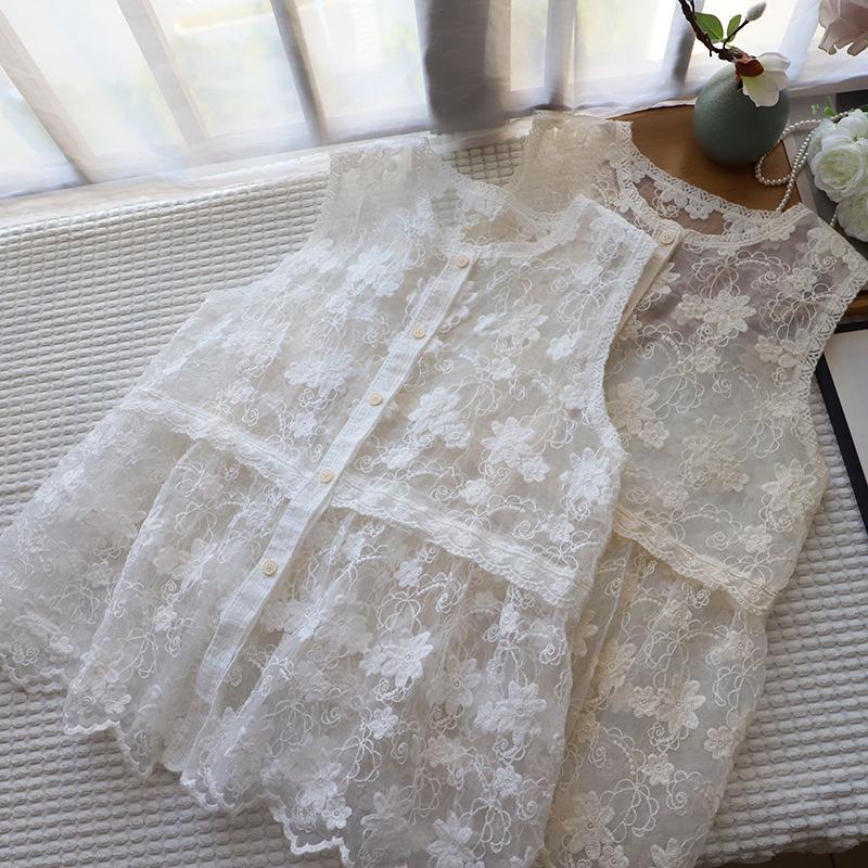 2025 Sommer Koreanischer Rundhals Locker Spitze Weste Strickjacke für Damen